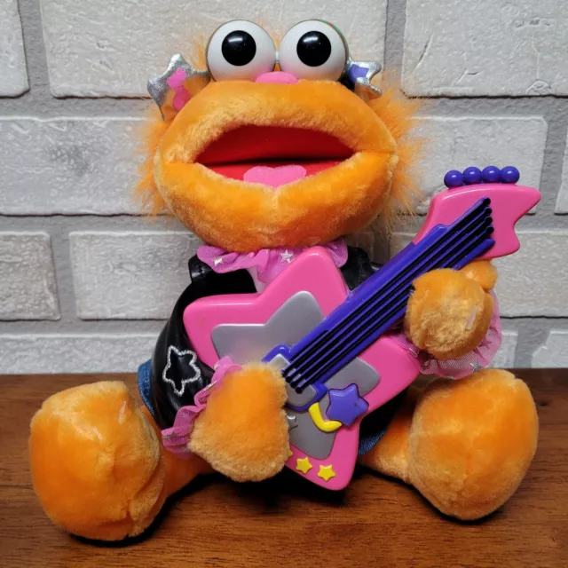 Rock & Roll Zoe Muppet Vintage 1999 Jim Henson Plush Musical Doll ~ Tyco WORKING