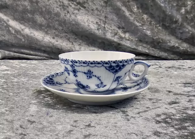 Royal Copenhagen Musselmalet Halbspitze Teetasse & Untertasse 525 2.Wahl