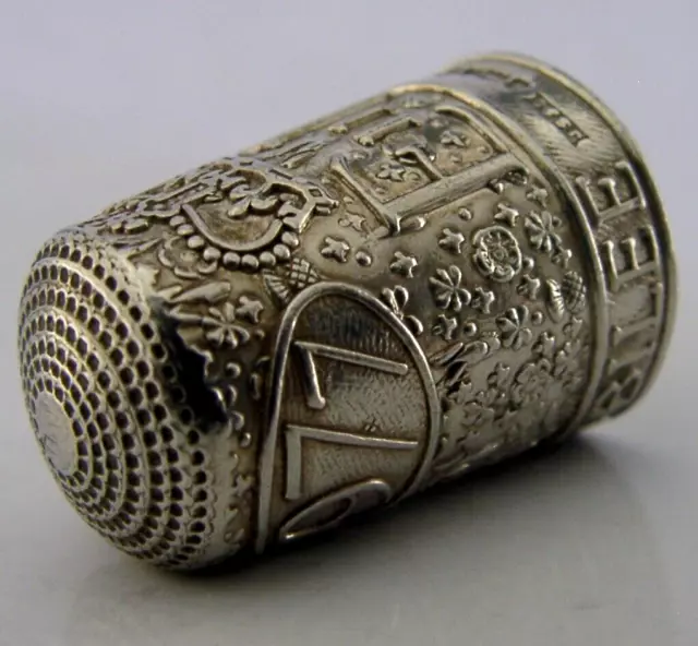 English Solid Sterling Silver Royal Silver Jubilee Sewing Thimble 1977 3