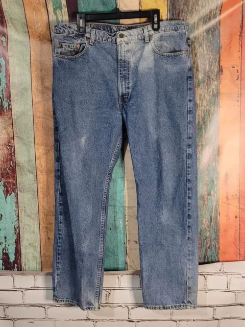 Vintage Levi's 505 Men's 42/30 Denim Blue Jeans, Made in USA, Red Pocket Tag