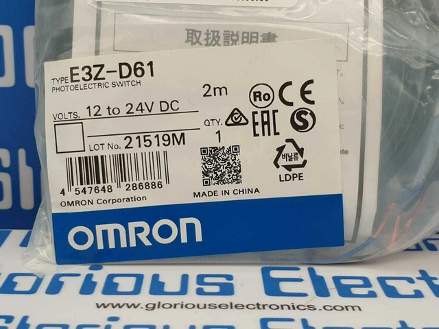 OMRON NEW E3Z-D61 INTERRUPTEUR PHOTOÉLECTRIQUE 12-24VDC Neuf dans la boîte