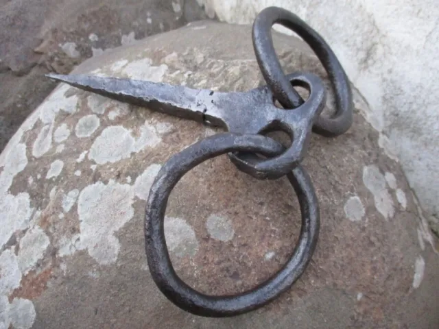 Antique Wrought Iron Strong Tethering Double Ring on Pin Game Hook Old Hardware 3