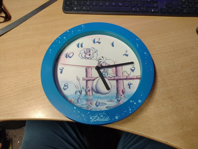 Orologio da parete mouse Diddl 25 cm incl. batteria in ottime condizioni. Pulito.