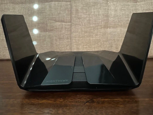 Router NETGEAR RAX200 AX12 Nighthawk WiFi 6 Tri-Band 12 flussi