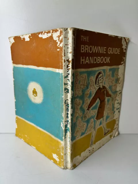 The Brownie Guide Handbook by Alisa Brambleby (Girl Guides Association 1969) 2