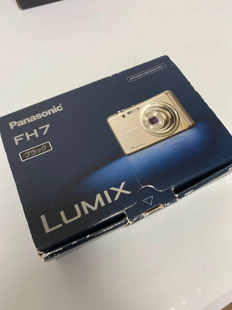 PANASONIC LUMIX DMC-FH7 Gold Compact Digital Camera [No English