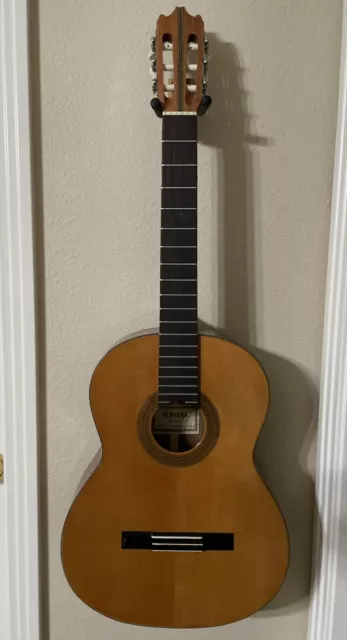 Vintage Ventura Bruno V-1586 Classical Guitar (No case)(Repair)