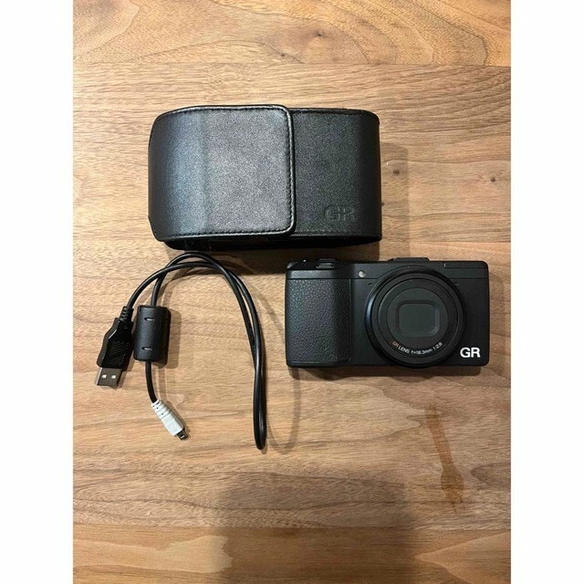 Ricoh GR  16.2MP Digital Compact Camera with case used from japan