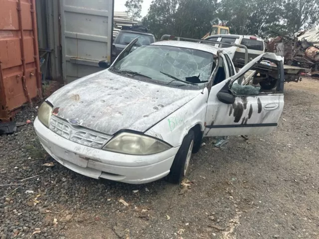 2001 Ford Au Falcon Centre Dash Facia #B168 3