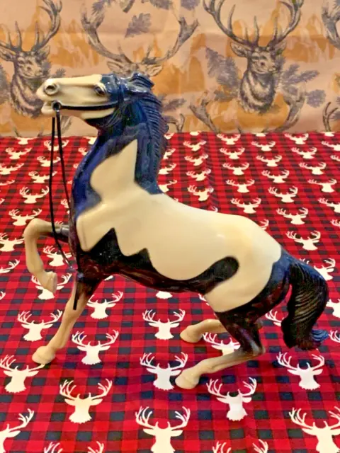 Hartland Vintage Semi Rearing Horse Black & White Pinto Horse, Cochise's Horse.