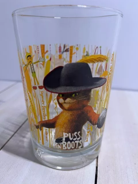 Vintage 2010-Puss in Boots glass McDonalds Cup-Collectibles