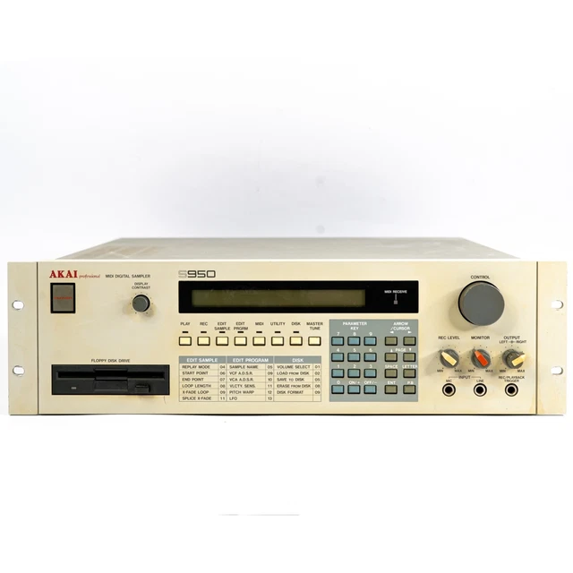 AKAI S950 MIDI Digital Sampler Rackmount