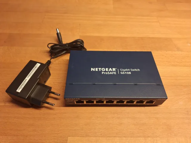 NETGEAR ProSAFE Unmanaged Switch – GS108 v4 – Desktop – 8 Gigabit Ethernet Ports