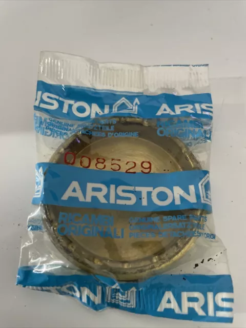 Spartifiamma Ariston. ø 62 Ricambio ORIGINALE 008529  - ricambi cucina  Fornello