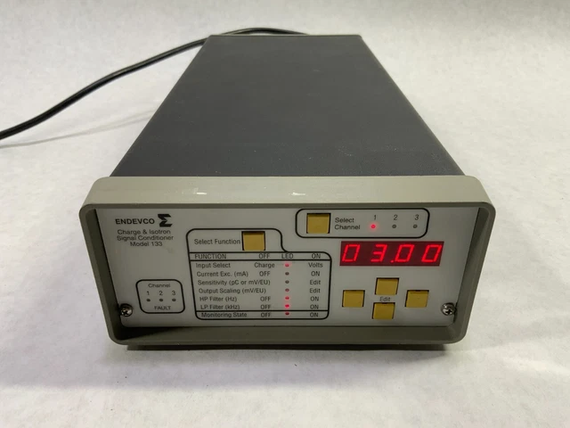 Endevco 133 3ch PE/ Isotron Signal Conditioner