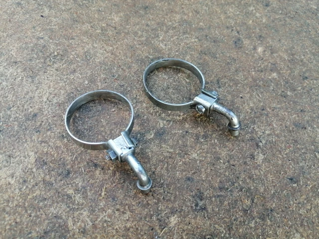 Paire De Supports De Pompe à Vélo – Vintage – Marque Peugeot – Fabriqué En France