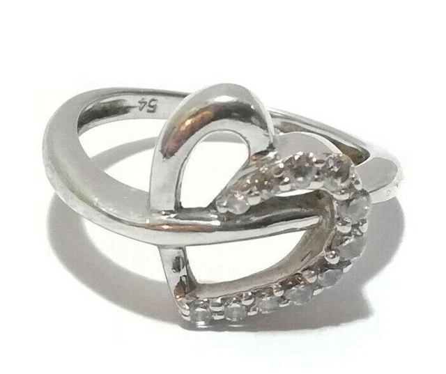 BELLISSIMO ANELLO A CUORE REALIZZATO IN ARGENTO 925 CON PIETRE GENUINE. 16,8 mm