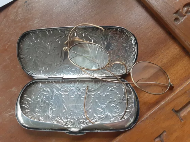 Antique Sterling Silver  Eyeglass Case &  Eye Glasses Ci 1900's Beautiful