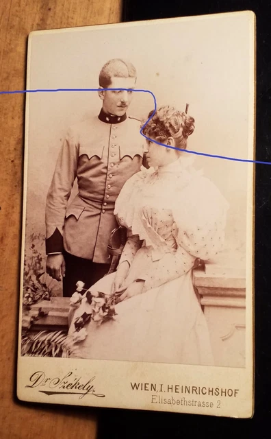 Soldato Ernst Hafenbraedl? & Donna Ella g. Heller CDV Dr. Székely Wien