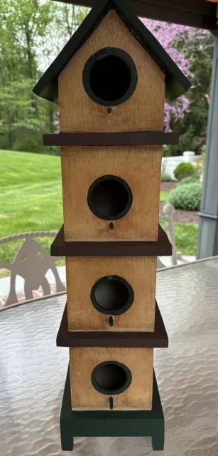 BIRDHOUSE: Rustic 4 Entry Way Wood Cabin Bird House - NICE!