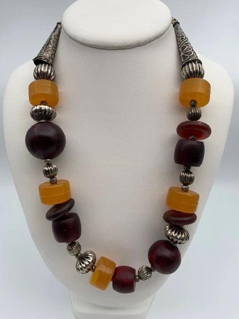 Collier Fantaisie Ethnique Perles Naturelles Et Résine Dorée - 64 Grammes, Modèle W529