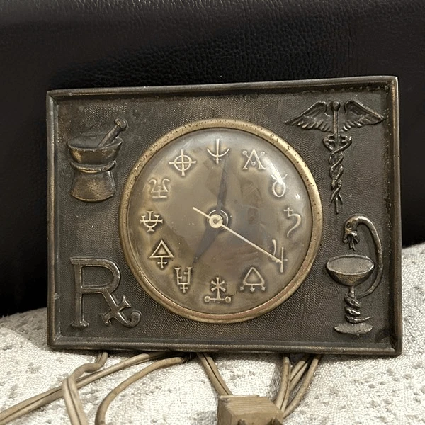 Vintage 40s APOTHECARY Pharmacist Symbols Metal Clock - WORKS! Rare GERMANY
