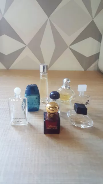 Lot 8 flacons parfum formats varié