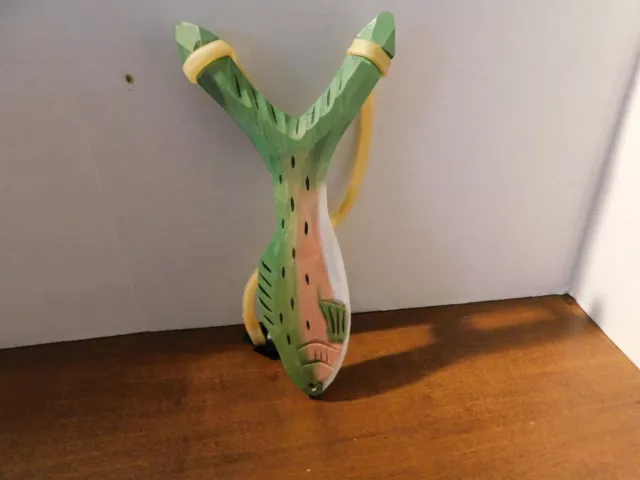 Hand Carved Wooden Fish  Face Design Slingshot--Nice Gift