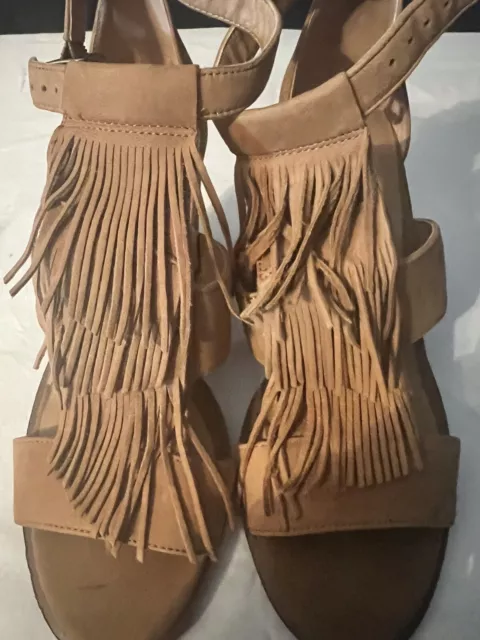 Lucky brand Leesha camel leather fringe open toe ankle strap block heels 6.5