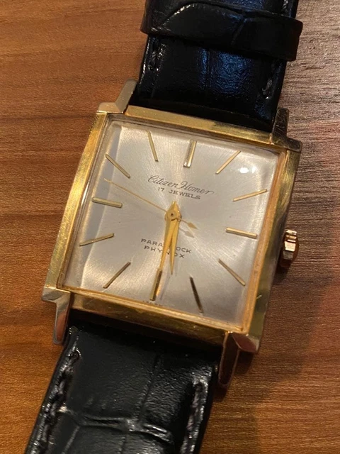 Montre Lip Carrée Mécanique Des Années 60 - Type Gondolo, PL/OR, Avec Grande Seconde Et Date