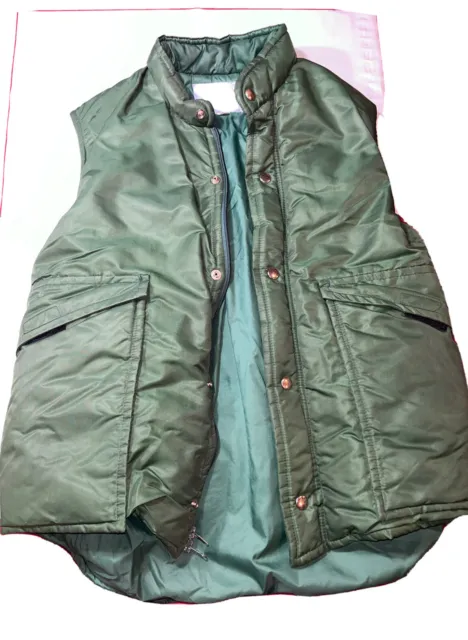 VTG GREEN Nylon Puffer VEST Down Quilted OLAM OUTDOOR SPORTS 70s Men Zip Snaps S