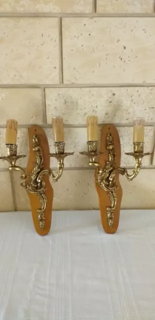 Ancienne Paire D'appliques Murales 2 Branches En Bronze Louis Xv Support Bois