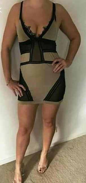 Mini abito nudo e in rete River Island taglia 10