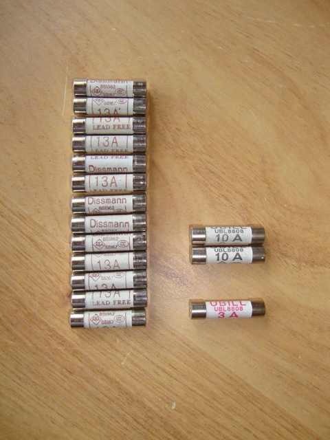 Lot Fusibles DISSMANN - 13 A - 230 V - 6,3 x 25,4 mm - BS1362 2