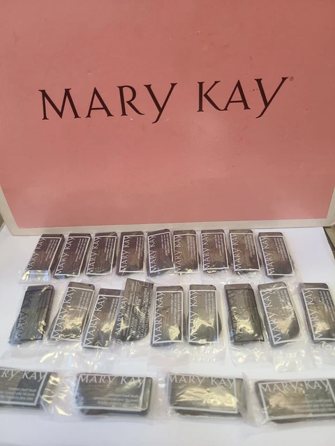 Lot Of 22 Mary Kay Compact Cheek Blush Brush New In Package Sealed!