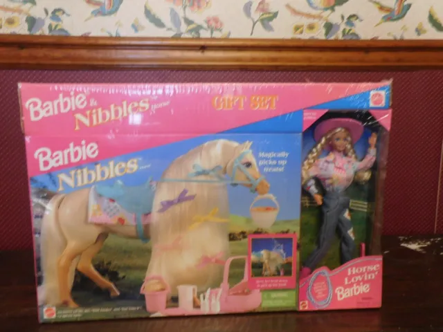 Vintage 1995 Mattel Barbie Horse Lovin Doll & Nibbles Horse Gift set NRFB MIB