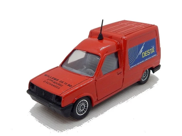 Modèle Réduit Renault Express Par Solido - Miniature Vintage - Occasion - Fabriqué En France