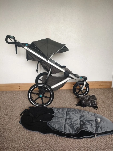 Buggy para correr Thule Urban Glide 2 con manguito y cubierta para la lluvia