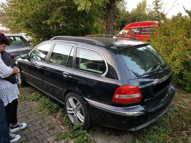 Jaguar X-Type Estate 2.0 Turbodiesel TÜV/AU NEU! Schmuckstück Jaguar X-Type Estate 2.0 Turbodiesel TÜV/AU NEU! Schmuckstück