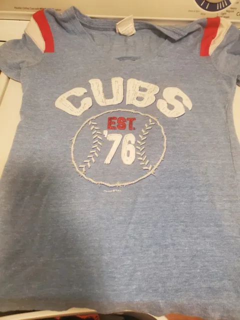Women's MLB Chicago Cubs V neck T shirt Baseball Genuine Merchandise Medium