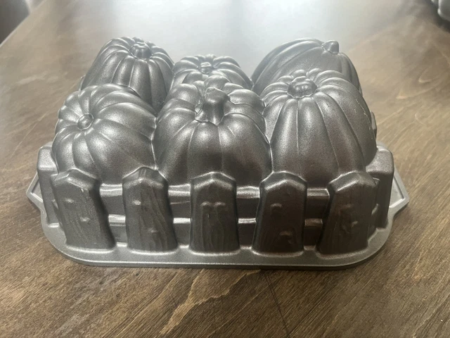 Pan Nordic Ware Williams Sonoma COSECHA DE CALABAZAS 6 tazas antiadherente EE. UU.