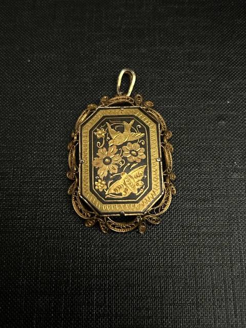 Pendentif Vintage Or De Tolède - Motif Floral Noir Et Doré - Forme Marquise - Bijou Ancien