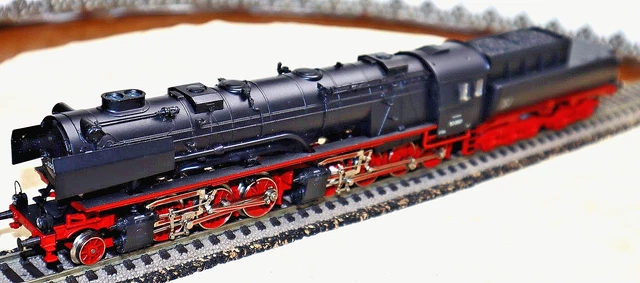 Märklin H0 - 29820 - Coffret - avec 2 locomotives: BR50 et Märklin H0 - 29820 - Coffret - avec 2 locomotives: BR50 et