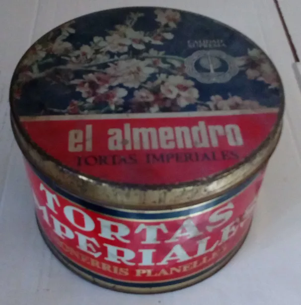 Caja De Chapa Vintage, Tortas Imperiales El Almendro