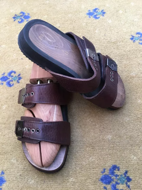 Prada flip sale flops mens uk