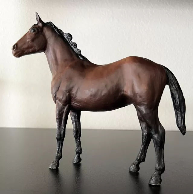 Breyer Molding Co Horse Dark Red-brown With Black Mane Tail Lower Legs