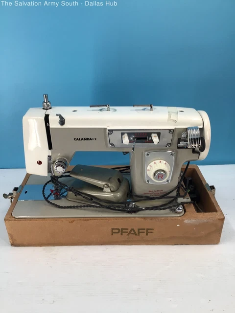 VINTAGE PFAFF Calanda 2 SEWING MACHINE Made In Japan VINTAGE PFAFF Calanda 2 SEWING MACHINE Made In Japan