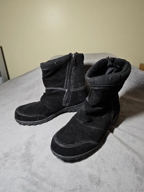Khombu Womens 9.5 Suede Leather JW-2591 Zip Ankle Boots Black Lined Rubber Sole
