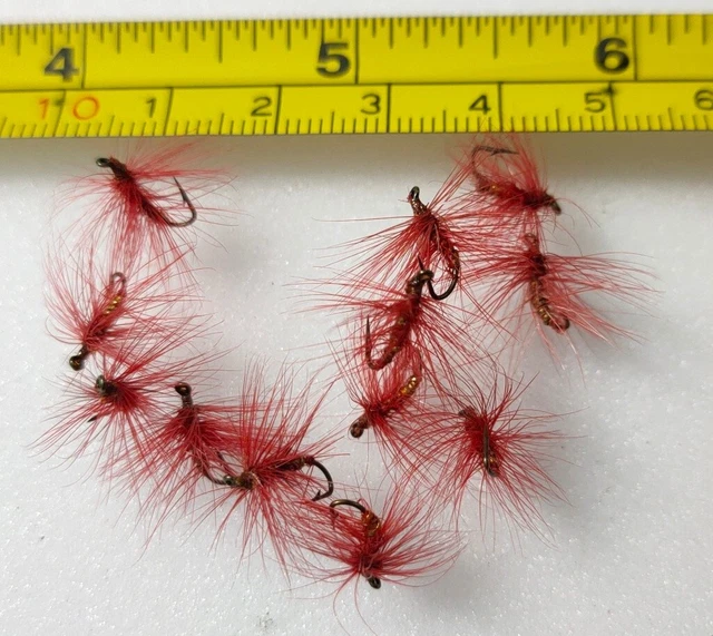 équipement De Pêche Artisanal Avec Mouches Et Tiges. équipement De