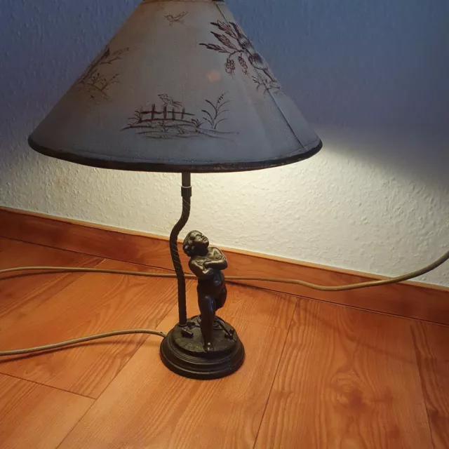 Antik Alte Tischlampe Mit Metallsockel Putte Künsterisch Funktioniert . 2